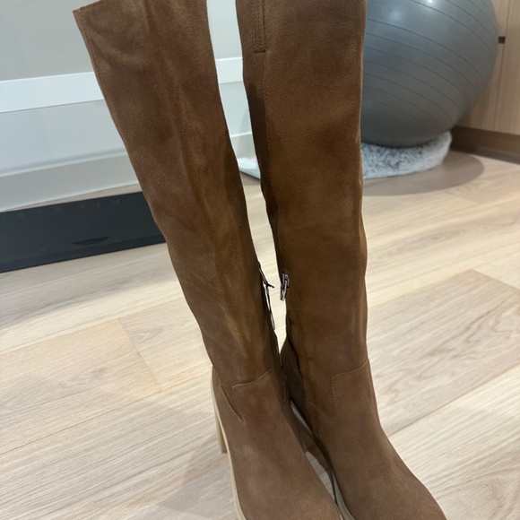 Dolce Vita Corry H2O Boot - Dark Brown Suede - Picture 4 of 5